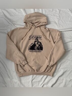 Damien Escobars "Gemini 2025 Tour" Hoodie - Beige/Sand